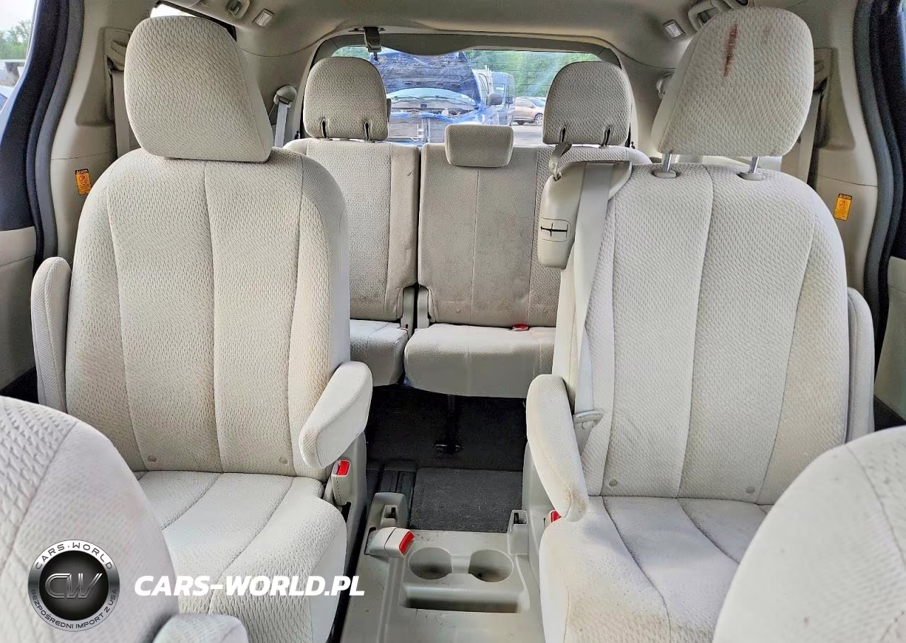 2011 Toyota Sienna Le VIN:5TDKK3DC0BS103959 - 10