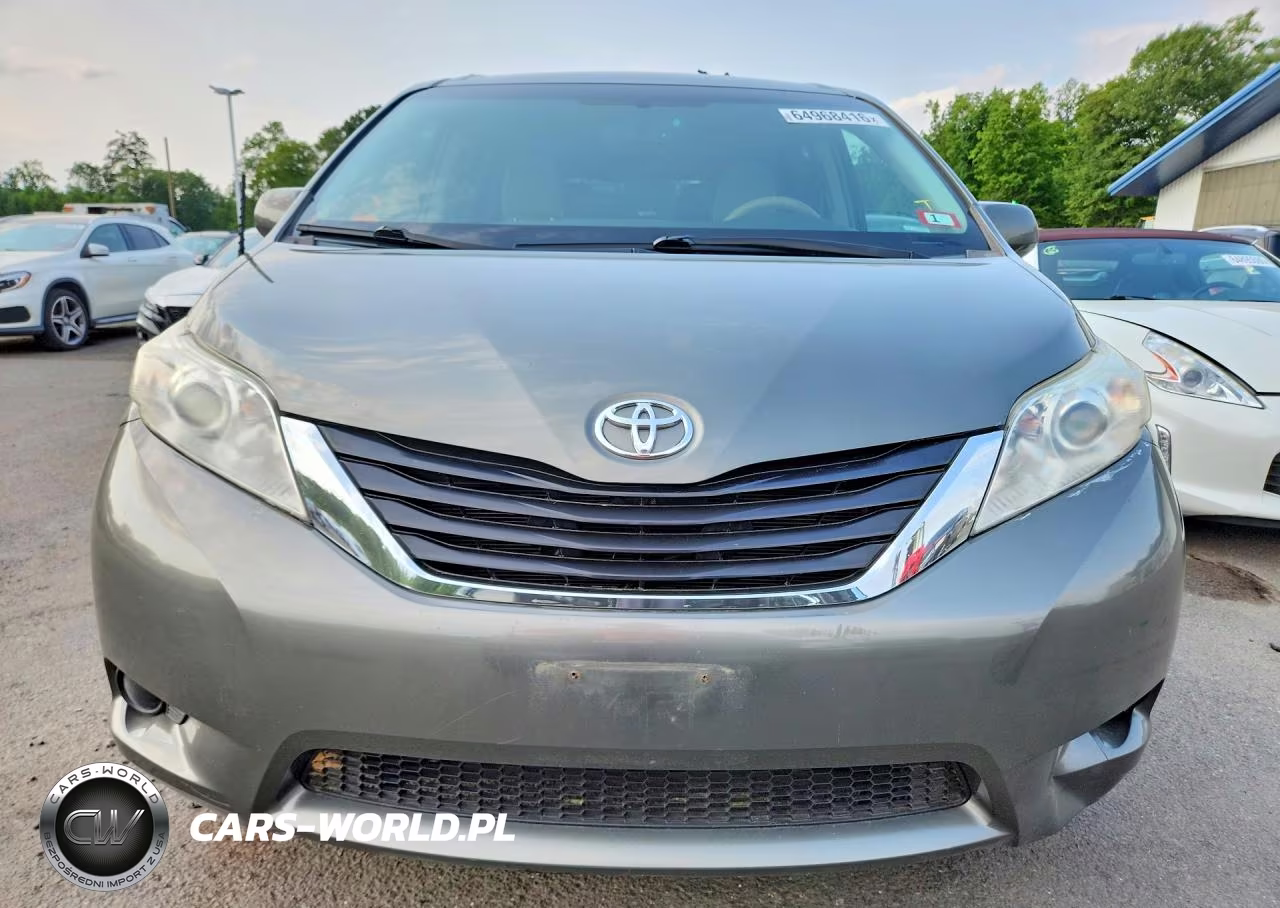 2011 Toyota Sienna Le VIN:5TDKK3DC0BS103959 - 5