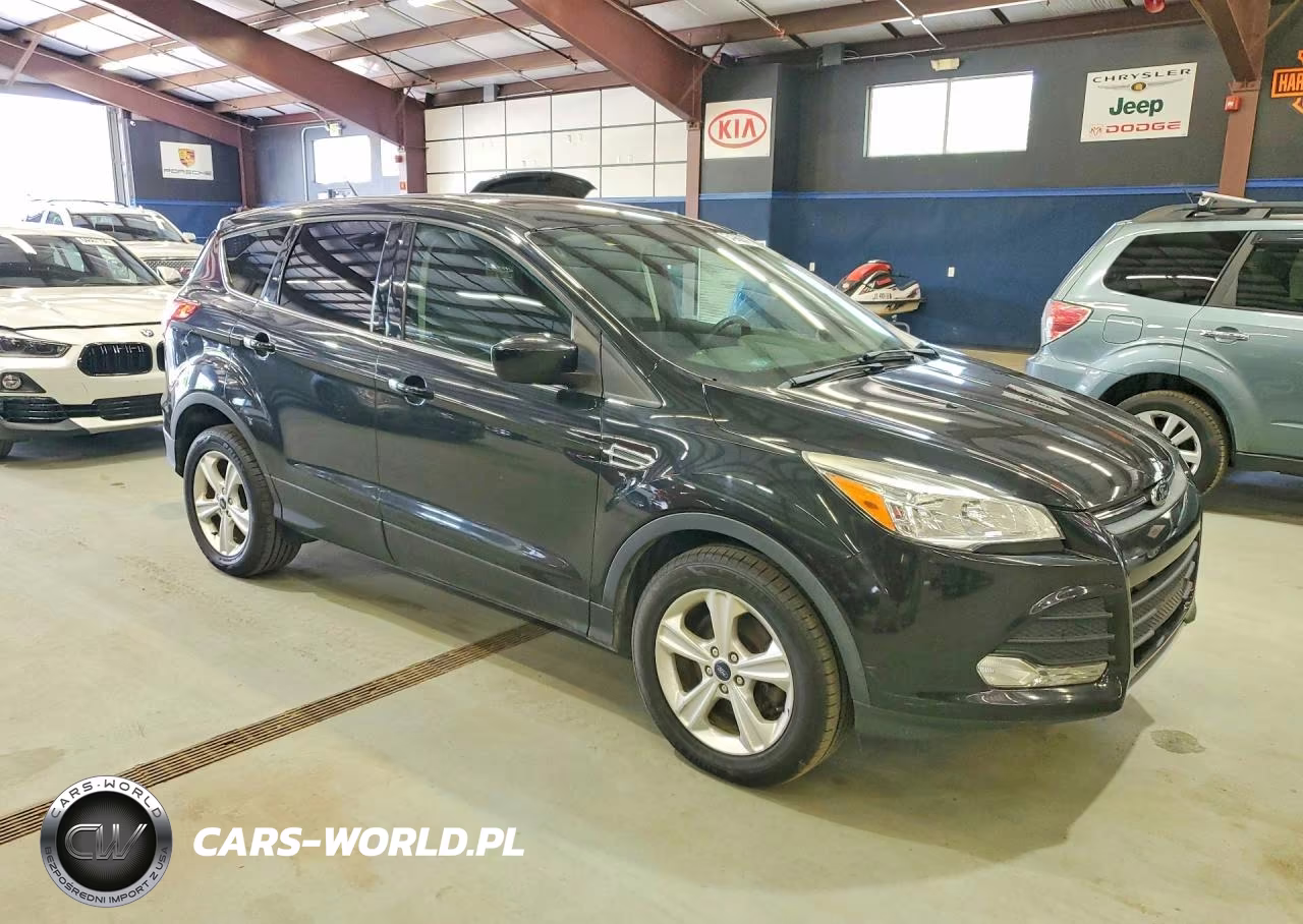 2015 Ford Escape Se VIN:1FMCU9G90FUB32442 - 4