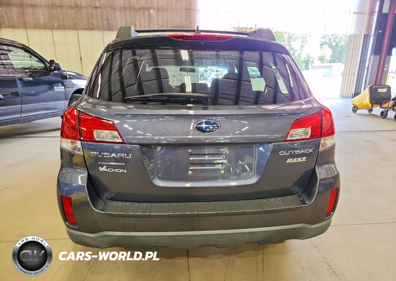 2014 Subaru Outback 2.5I Premium VIN:4S4BRBCC9E3302131 - 6