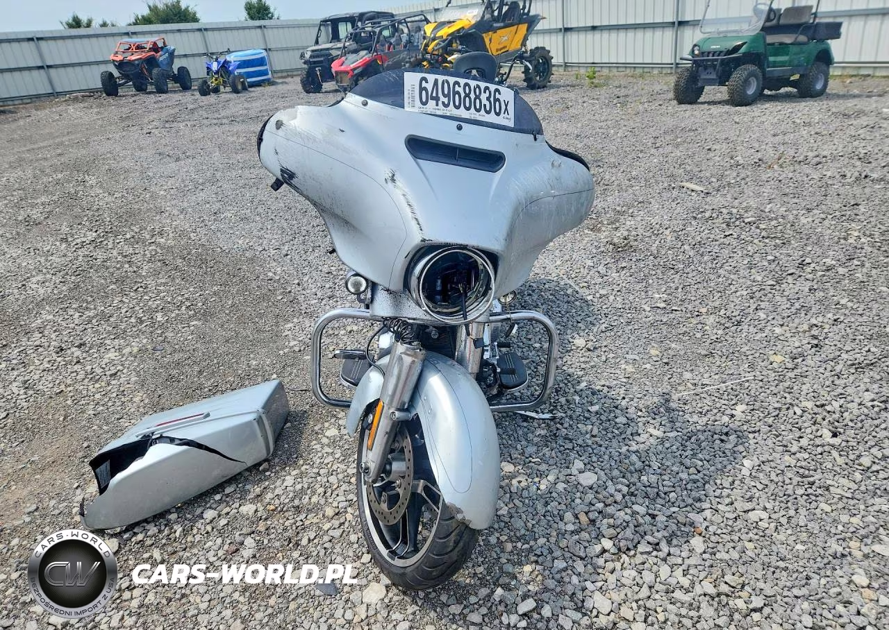 2015 Harley-Davidson Flhxs Street Glide Special VIN:1HD1KRM10FB682041 - 2