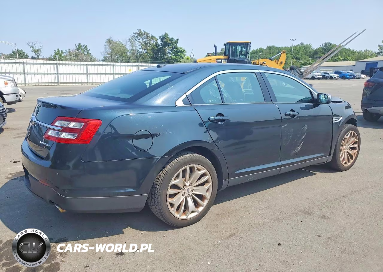 2015 Ford Taurus Limited VIN:1FAHP2F84FG108781 - 3