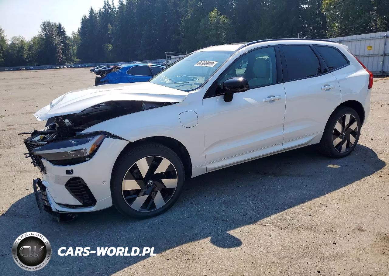 2024 Volvo Xc60 Plus – zdjęcie 1 z 13