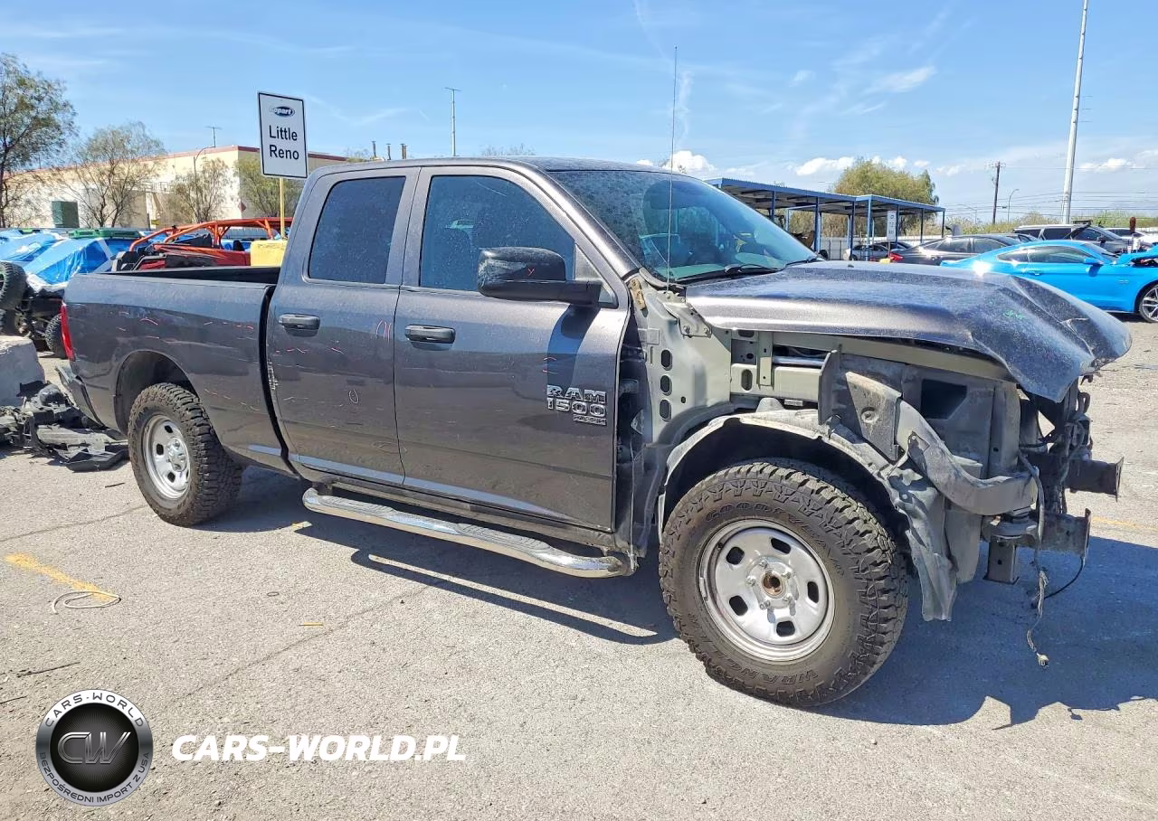2019 Ram 1500 Classic Tradesman VIN:1C6RR6FG4KS594014 - 4