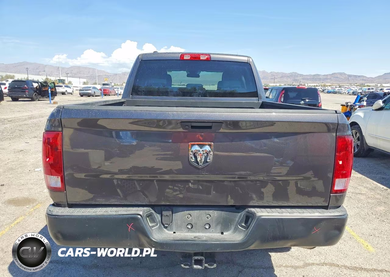 2019 Ram 1500 Classic Tradesman VIN:1C6RR6FG4KS594014 - 6