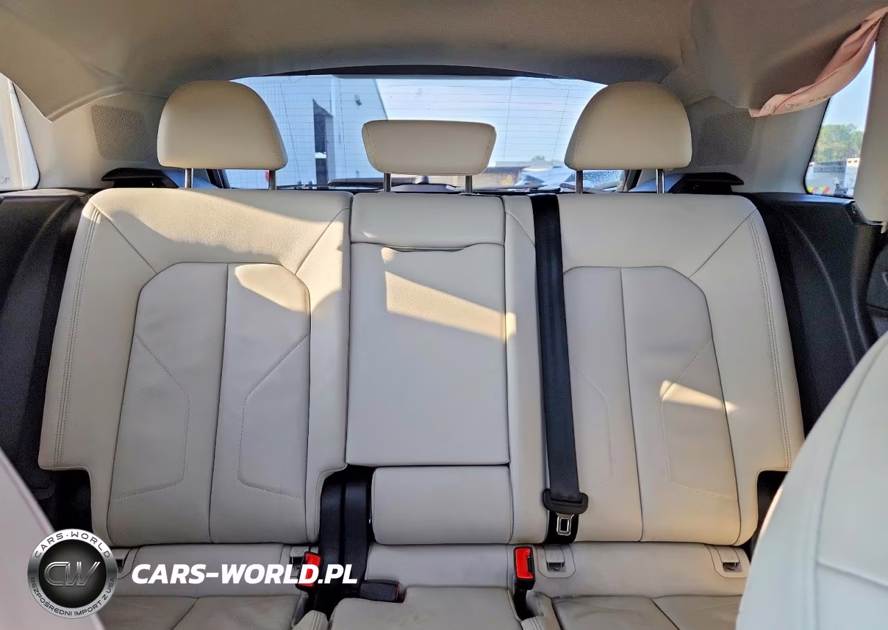 2022 Audi Q3 Premium Plus S Line 45 VIN:WA1EECF36N1097355 - 10