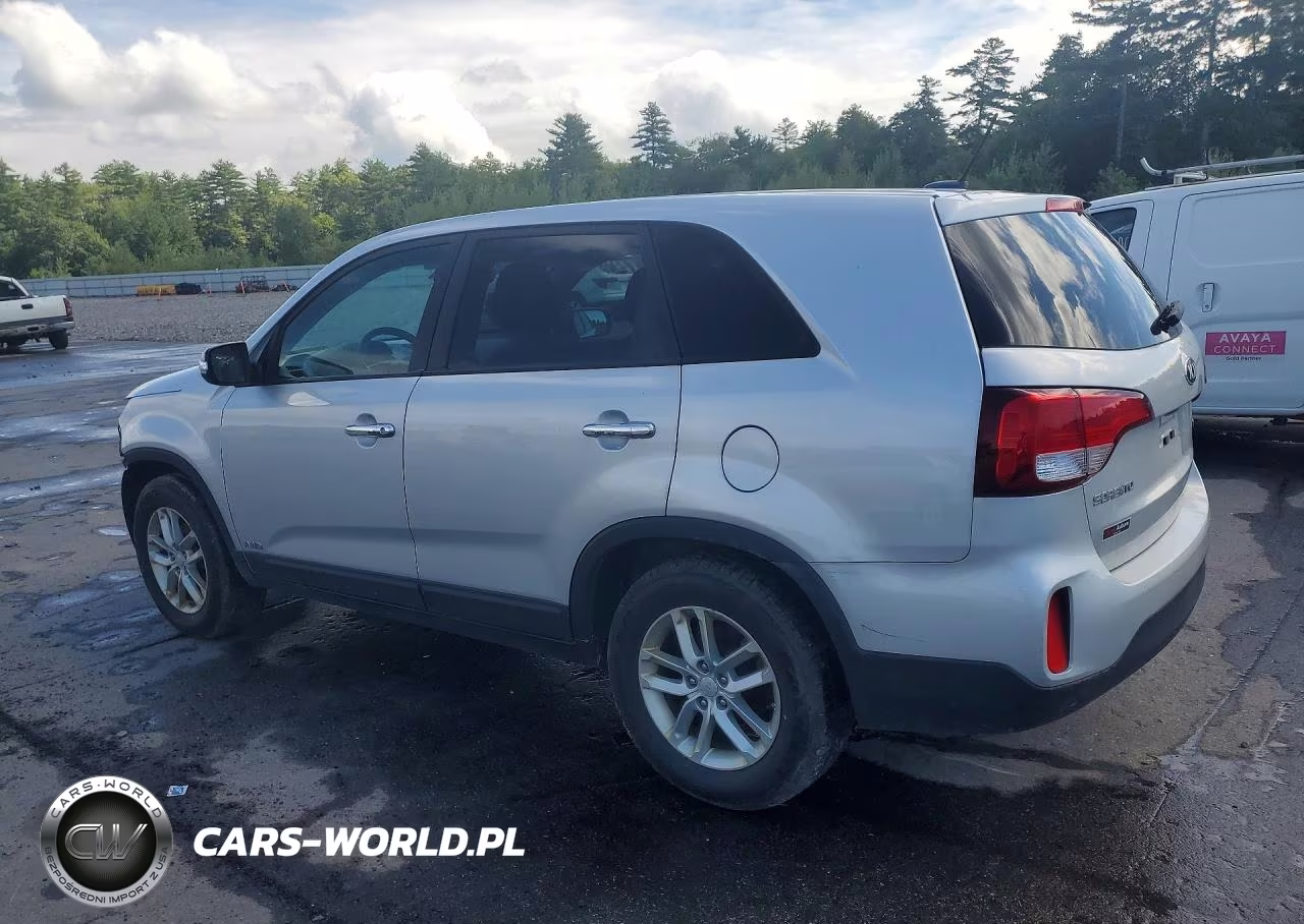 2014 Kia Sorento Lx VIN:5XYKTCA67EG470872 - 2