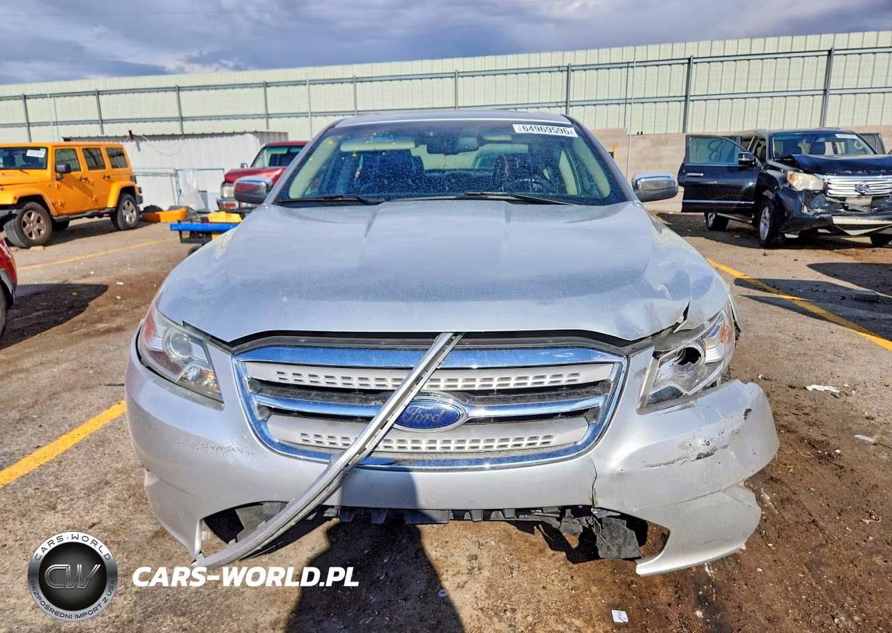 2010 Ford Taurus Limited VIN:1FAHP2FW5AG110627 - 5