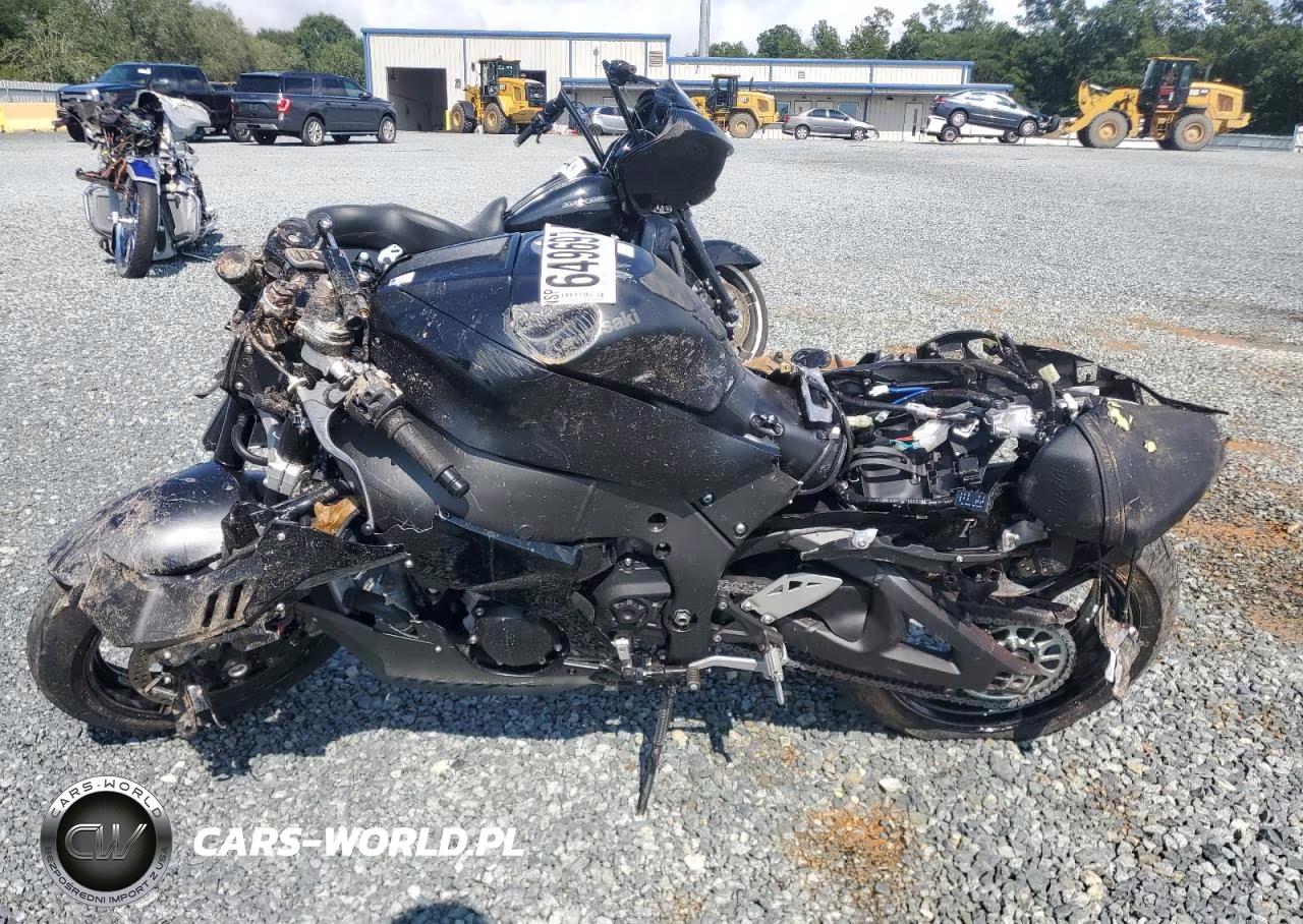 2024 Kawasaki Zx1002 L VIN:JKBZXVL17RA013717 - 3