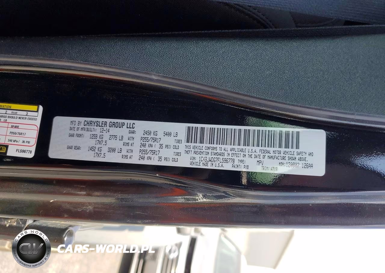 2015 Jeep Wrangler Unlimited Sport VIN:1C4BJWDG7FL596778 - 14
