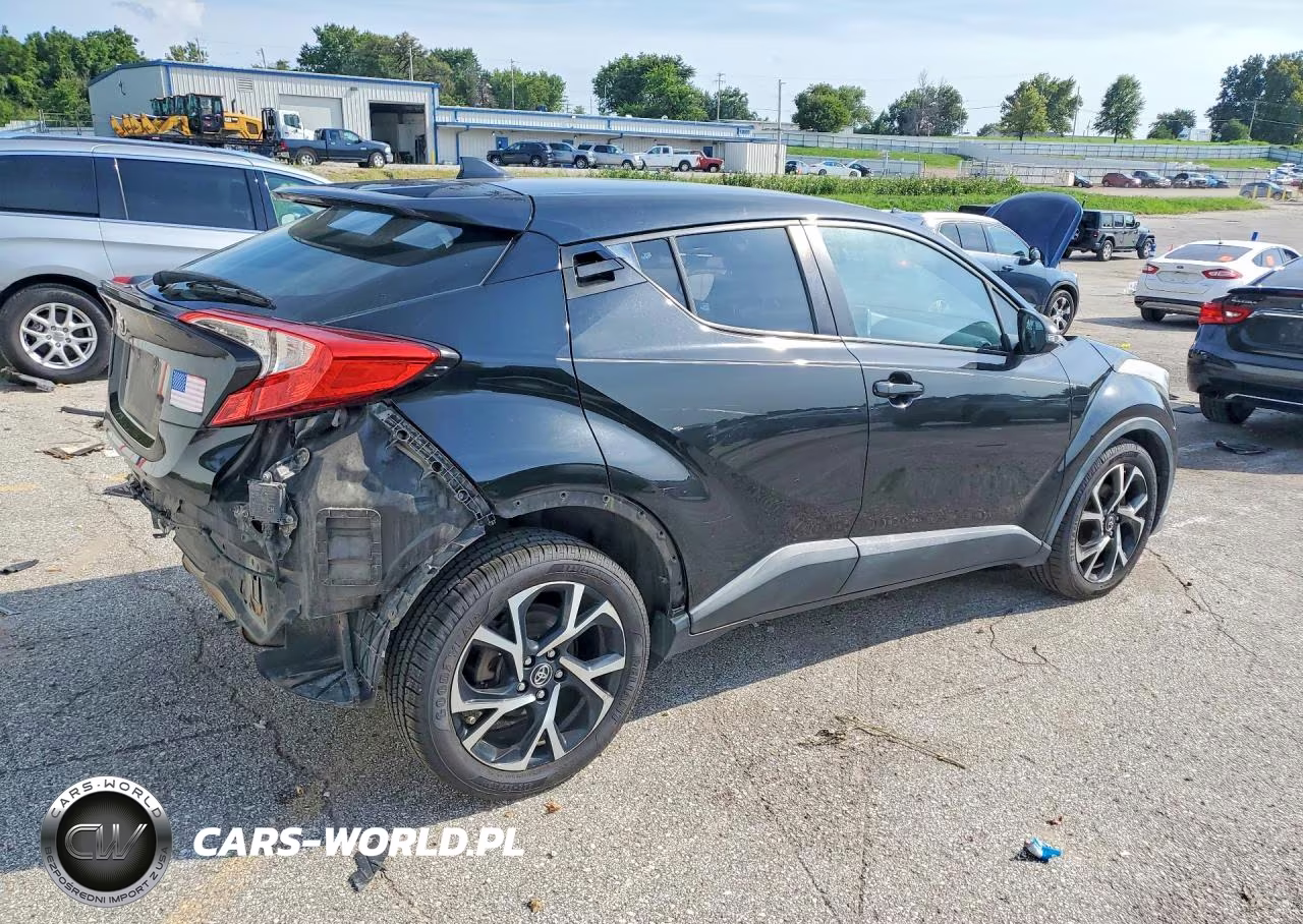 2018 Toyota C-Hr Xle Premium VIN:NMTKHMBX0JR030504 - 3
