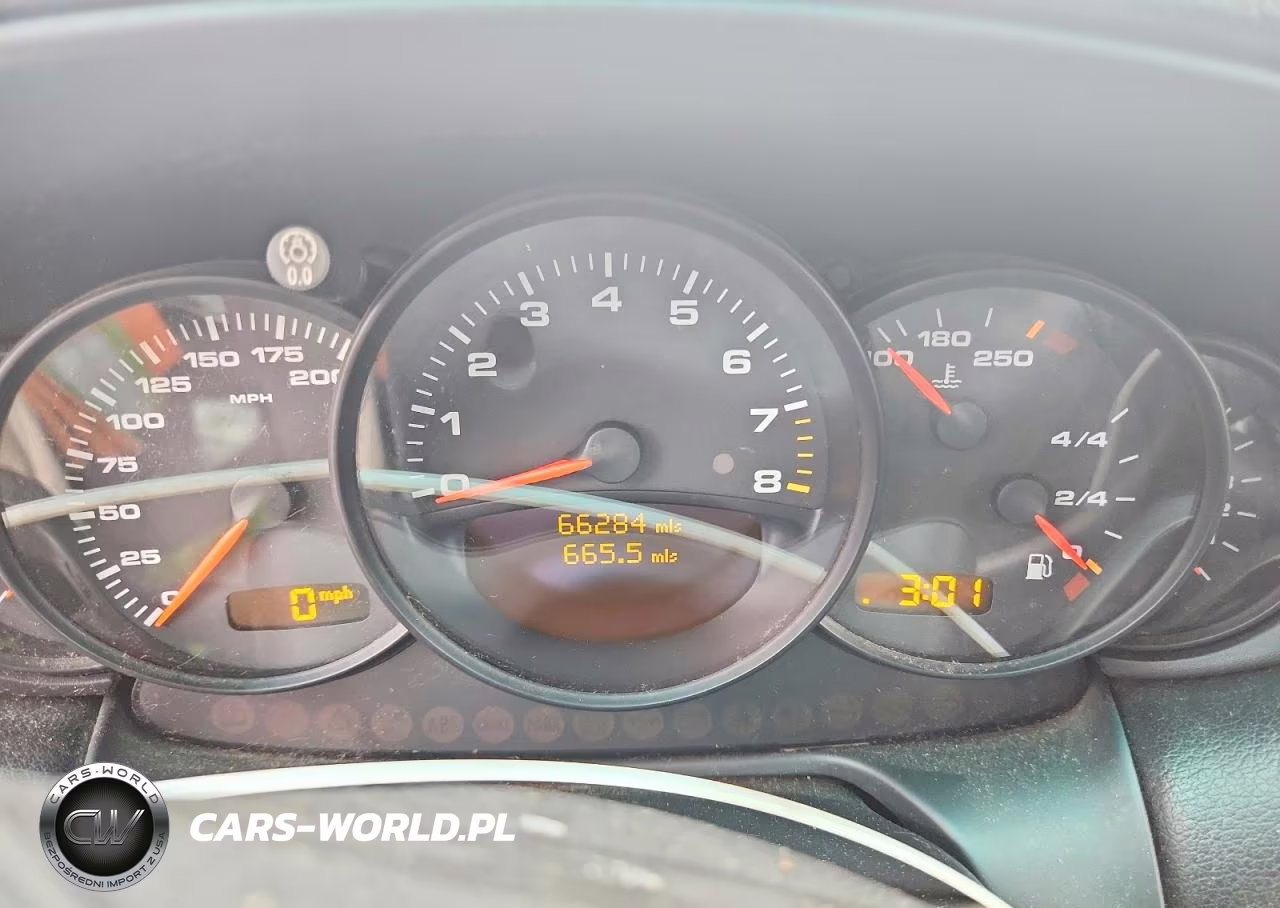 2002 Porsche 911 Carrera 2 VIN:WP0CA29982S653545 - 9