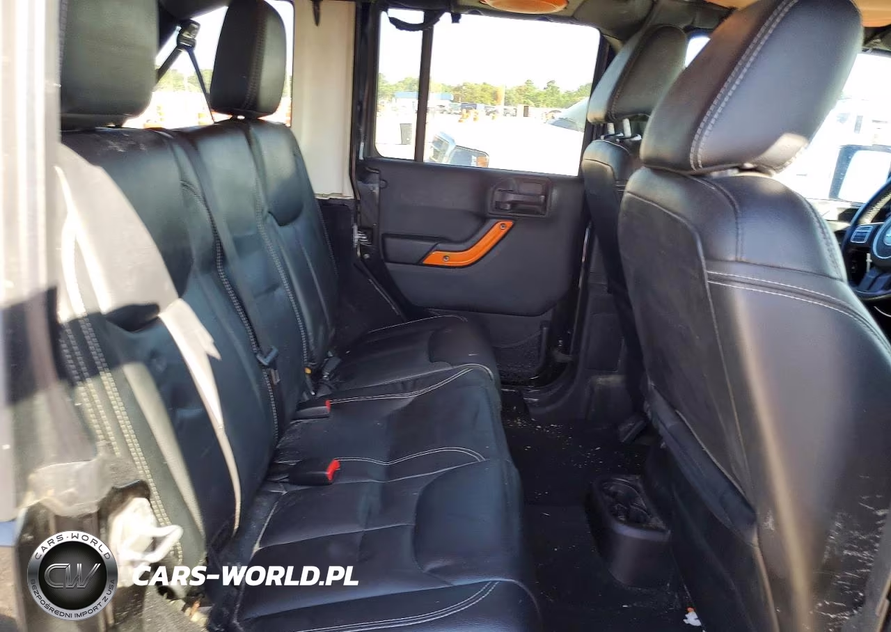 2014 Jeep Wrangler Unlimited Rubicon VIN:1C4BJWFG8EL322288 - 10