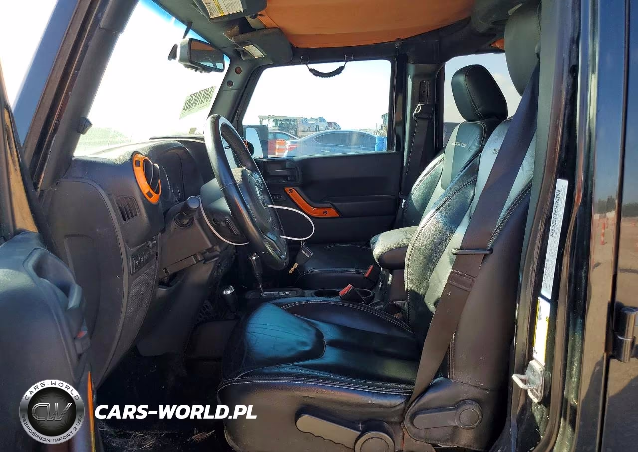 2014 Jeep Wrangler Unlimited Rubicon VIN:1C4BJWFG8EL322288 - 7