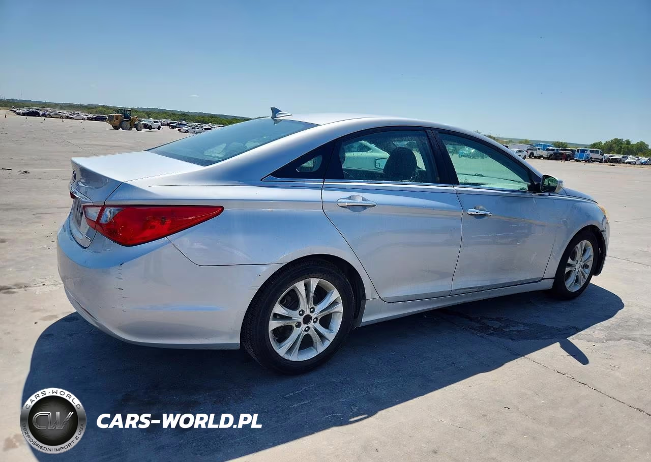 2011 Hyundai Sonata Limited VIN:5NPEC4AC4BH180196 - 3
