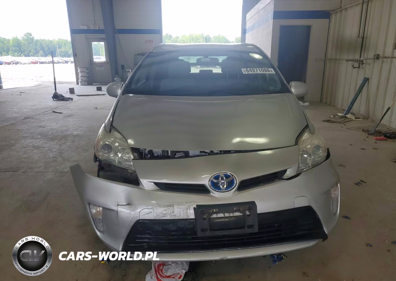2012 Toyota Prius Two VIN:JTDKN3DU5C5377097 - 5