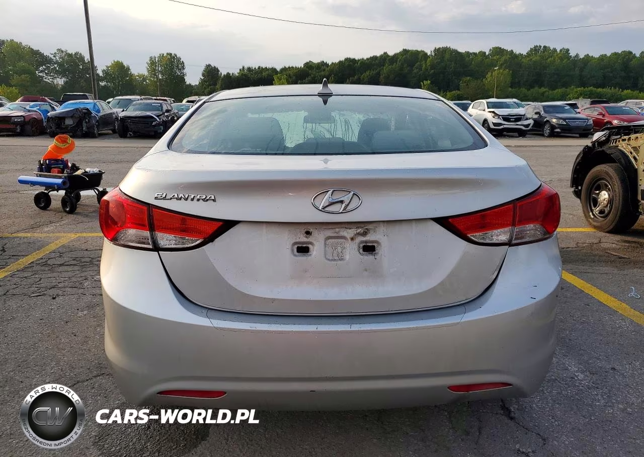 2013 Hyundai Elantra Gls VIN:KMHDH4AE6DU846333 - 6