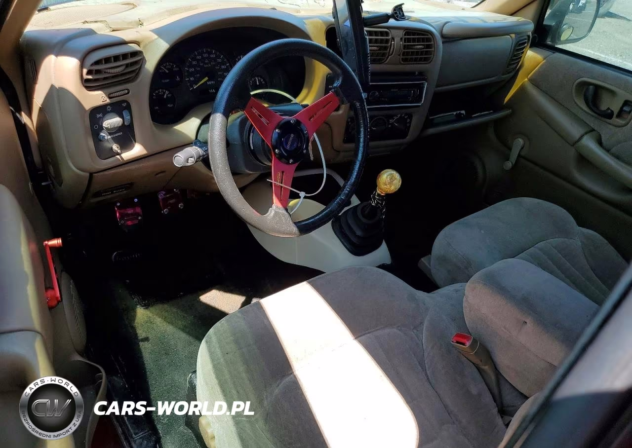 1999 Chevrolet S Truck S10 VIN:1GCCS1943XK112700 - 8