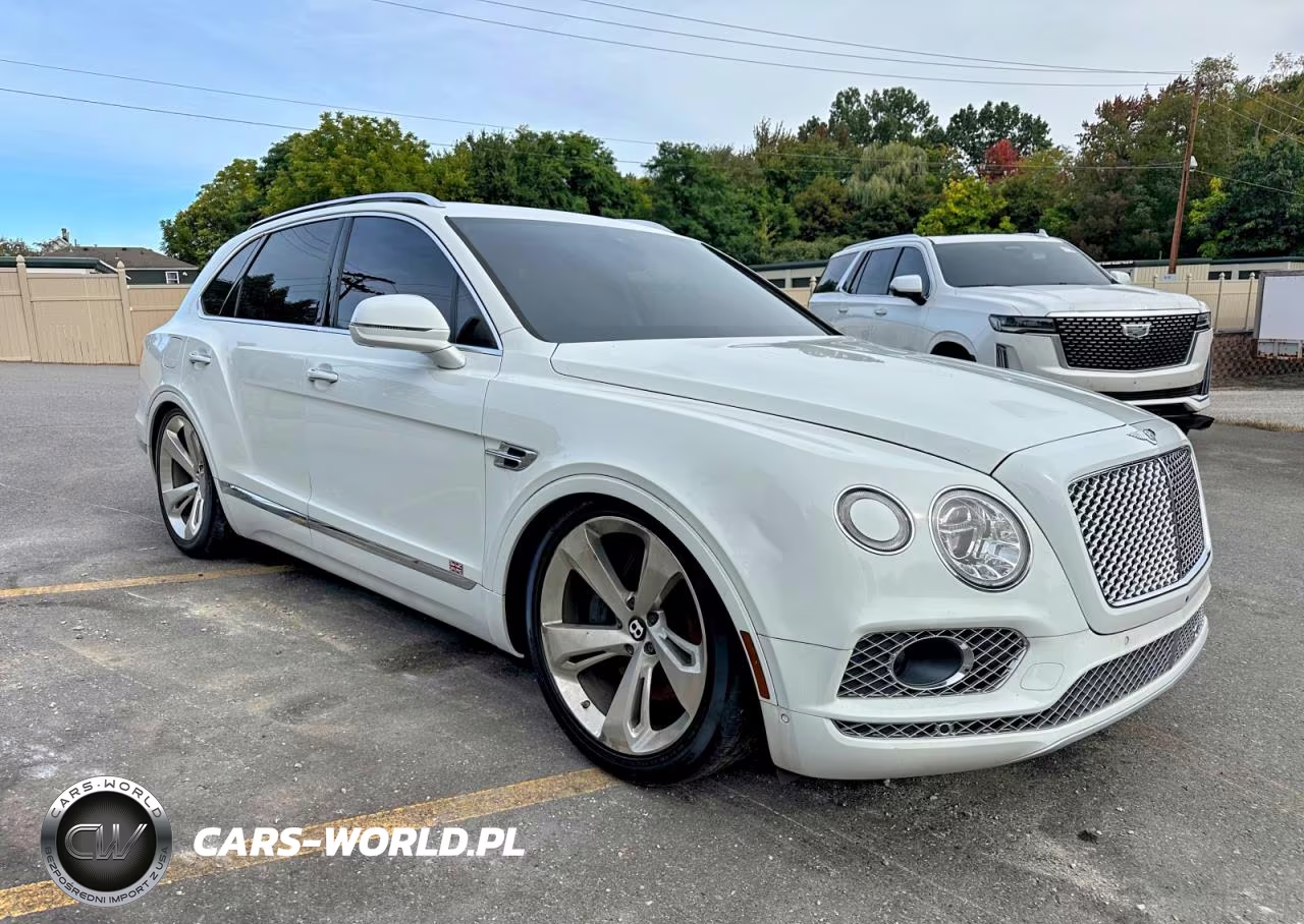 2017 Bentley Bentayga VIN:SJAAC2ZV0HC015180 - 4