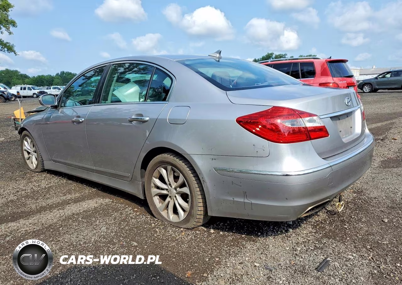 2012 Hyundai Genesis 3.8L VIN:KMHGC4DD3CU204827 - 2