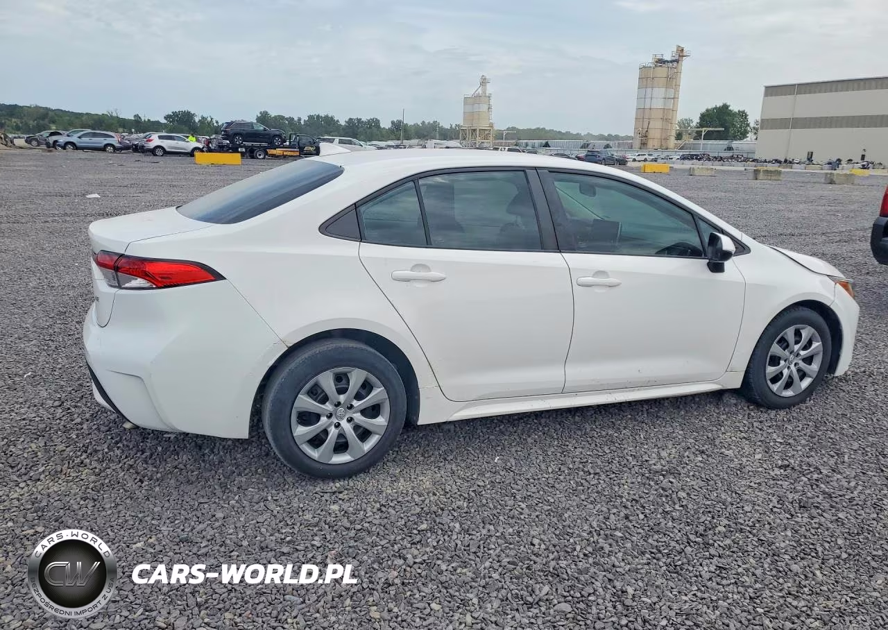 2021 Toyota Corolla Le VIN:5YFEPMAE5MP219065 - 3