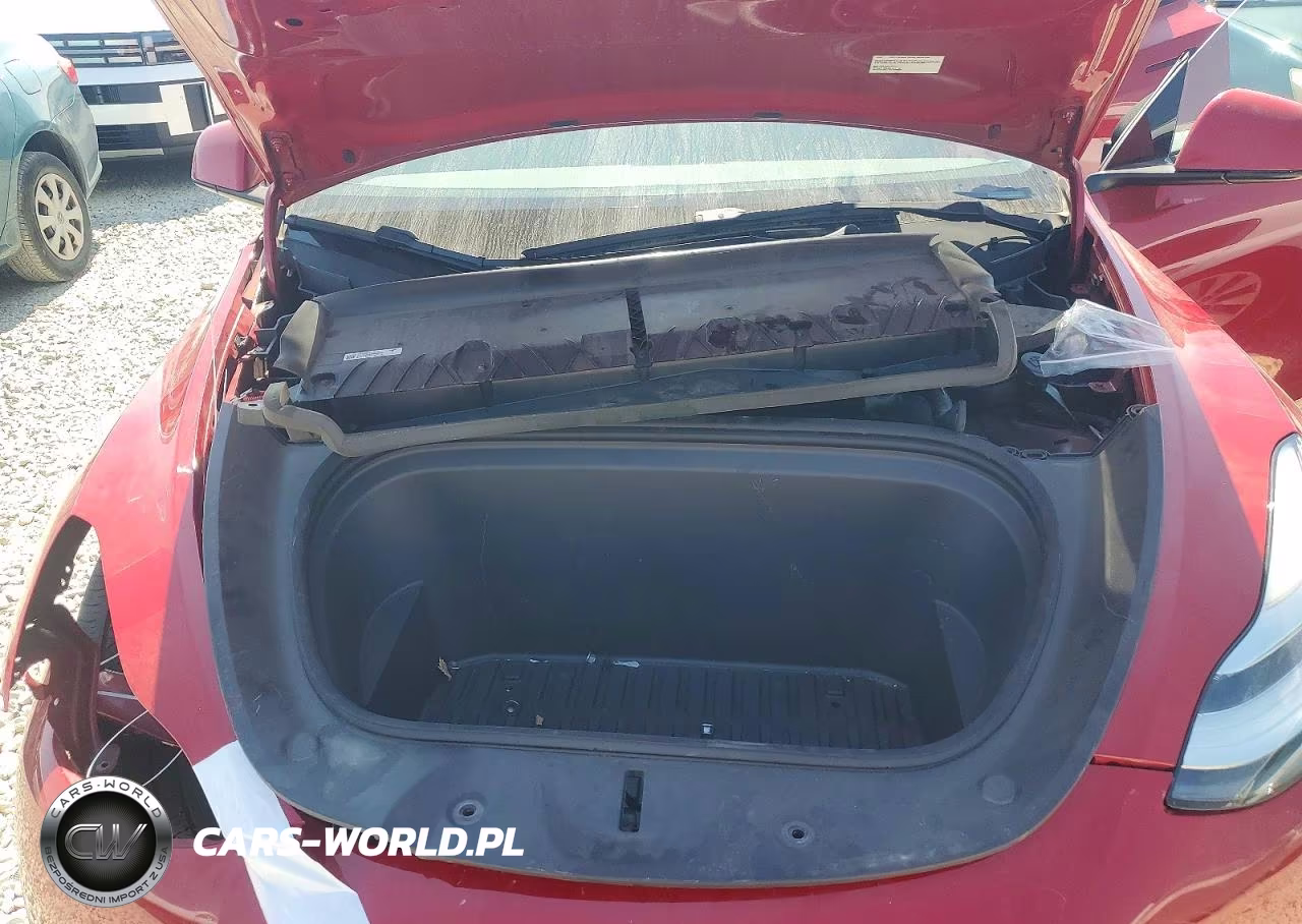 2022 Tesla Model Y VIN:7SAYGDEE6NF432470 - 12