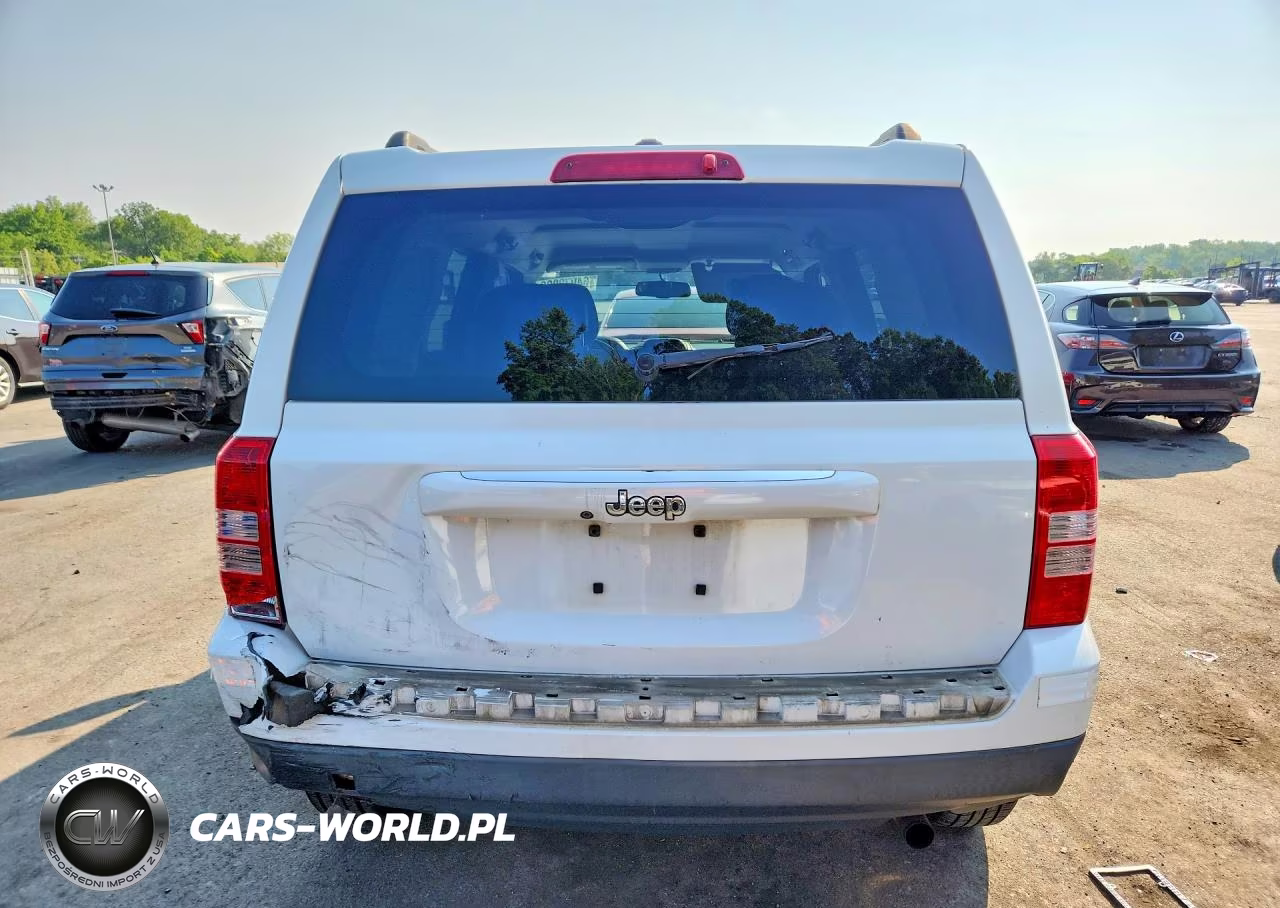 2016 Jeep Patriot Sport VIN:1C4NJPBB1GD770611 - 6