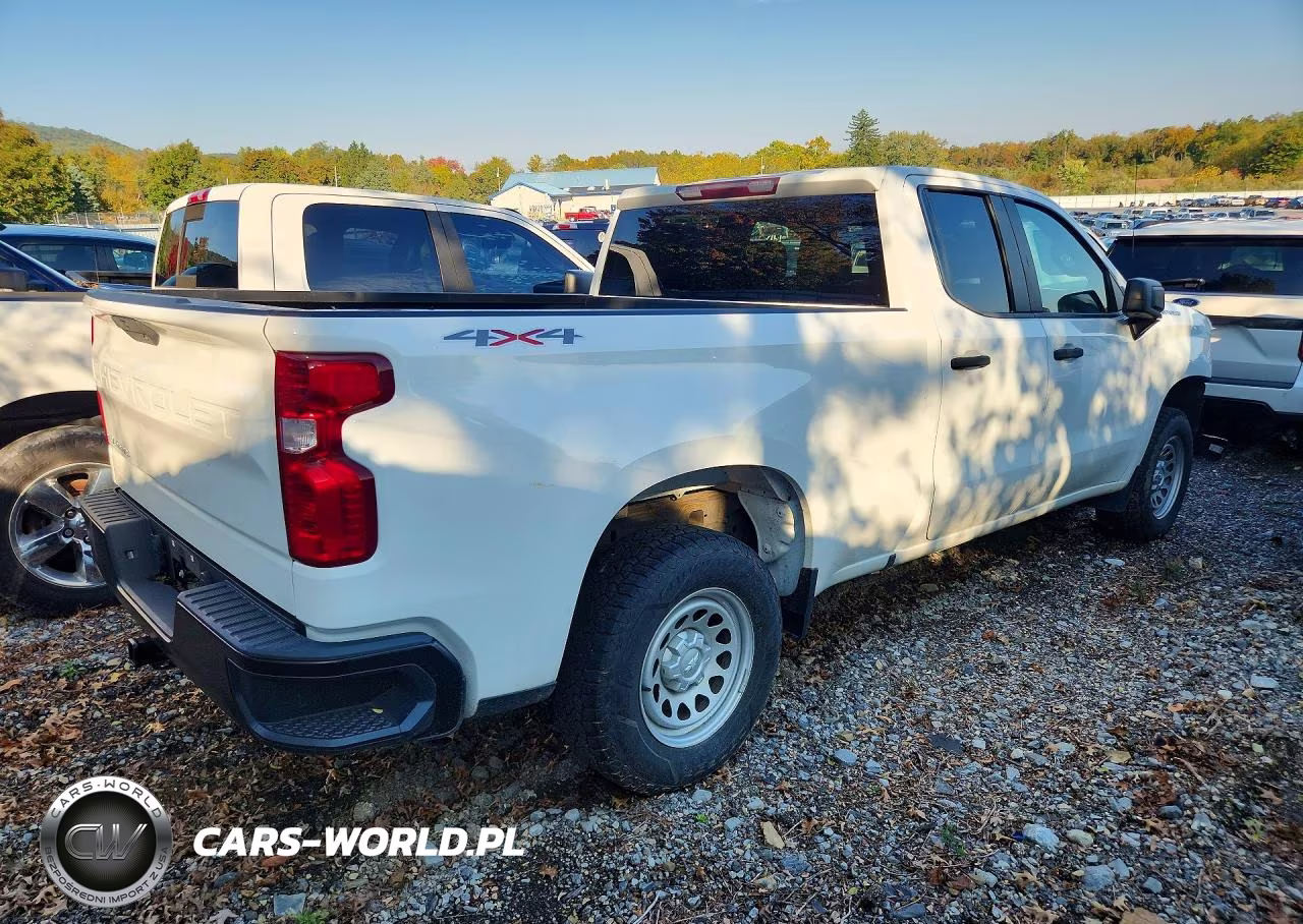 2021 Chevrolet Silverado K1500 VIN:1GCRYAEH7MZ406959 - 3