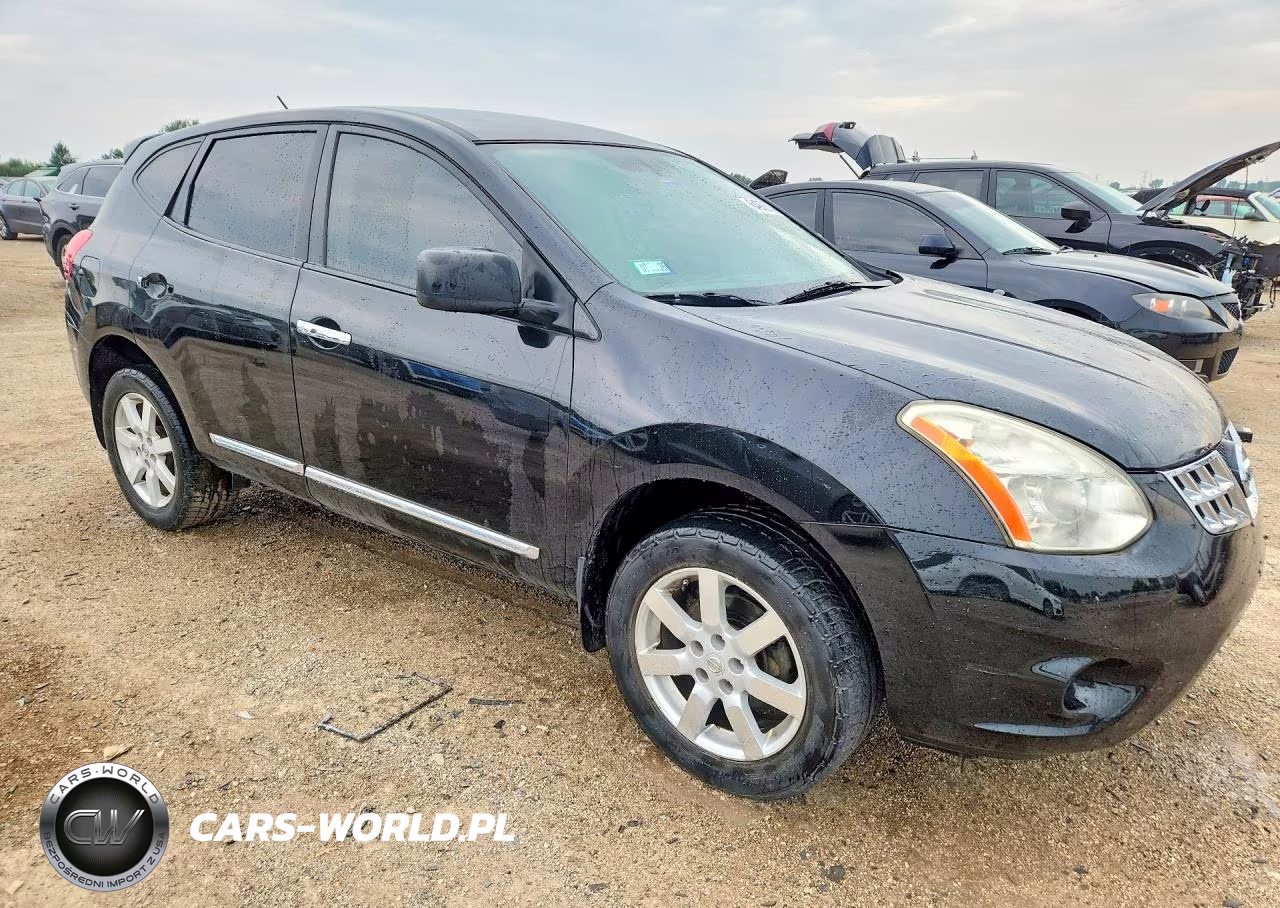 2013 Nissan Rogue S VIN:JN8AS5MT9DW506840 - 4