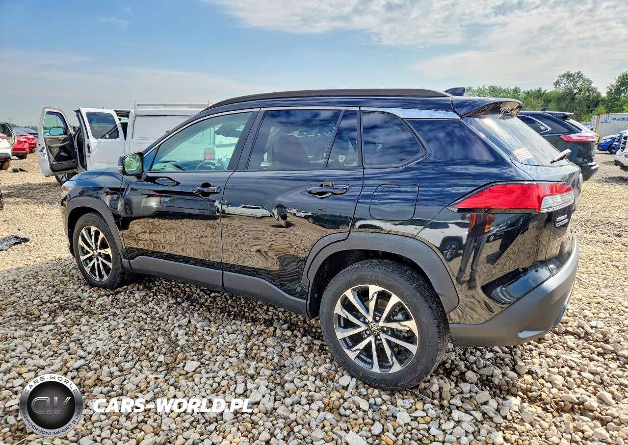 2022 Toyota Corolla Cross Xle VIN:7MUDAAAG2NV018171 - 2