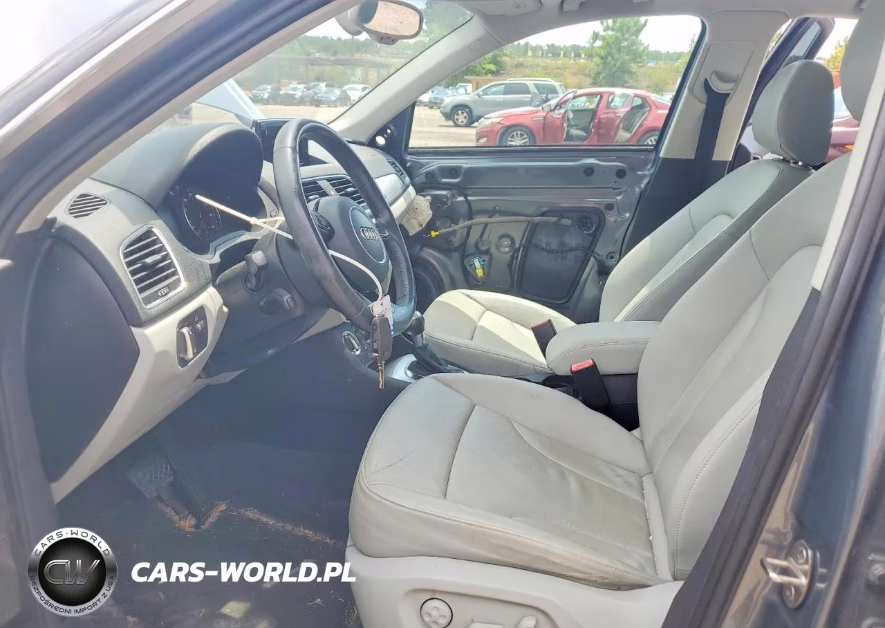 2015 Audi Q3 Premium Plus VIN:WA1EFCFS1FR008301 - 7