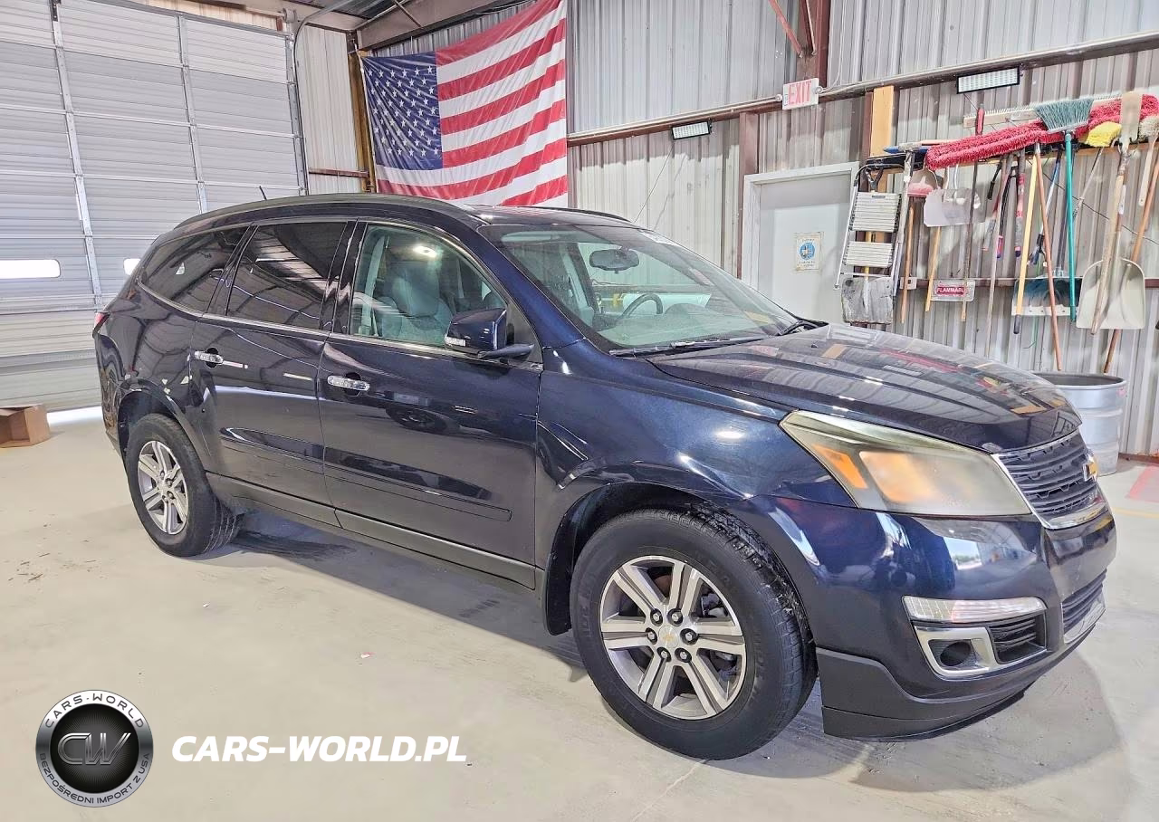 2017 Chevrolet Traverse Lt VIN:1GNKVGKD8HJ185933 - 4