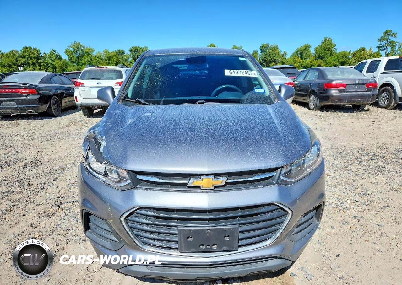 2020 Chevrolet Trax Ls VIN:3GNCJKSB1LL289232 - 5