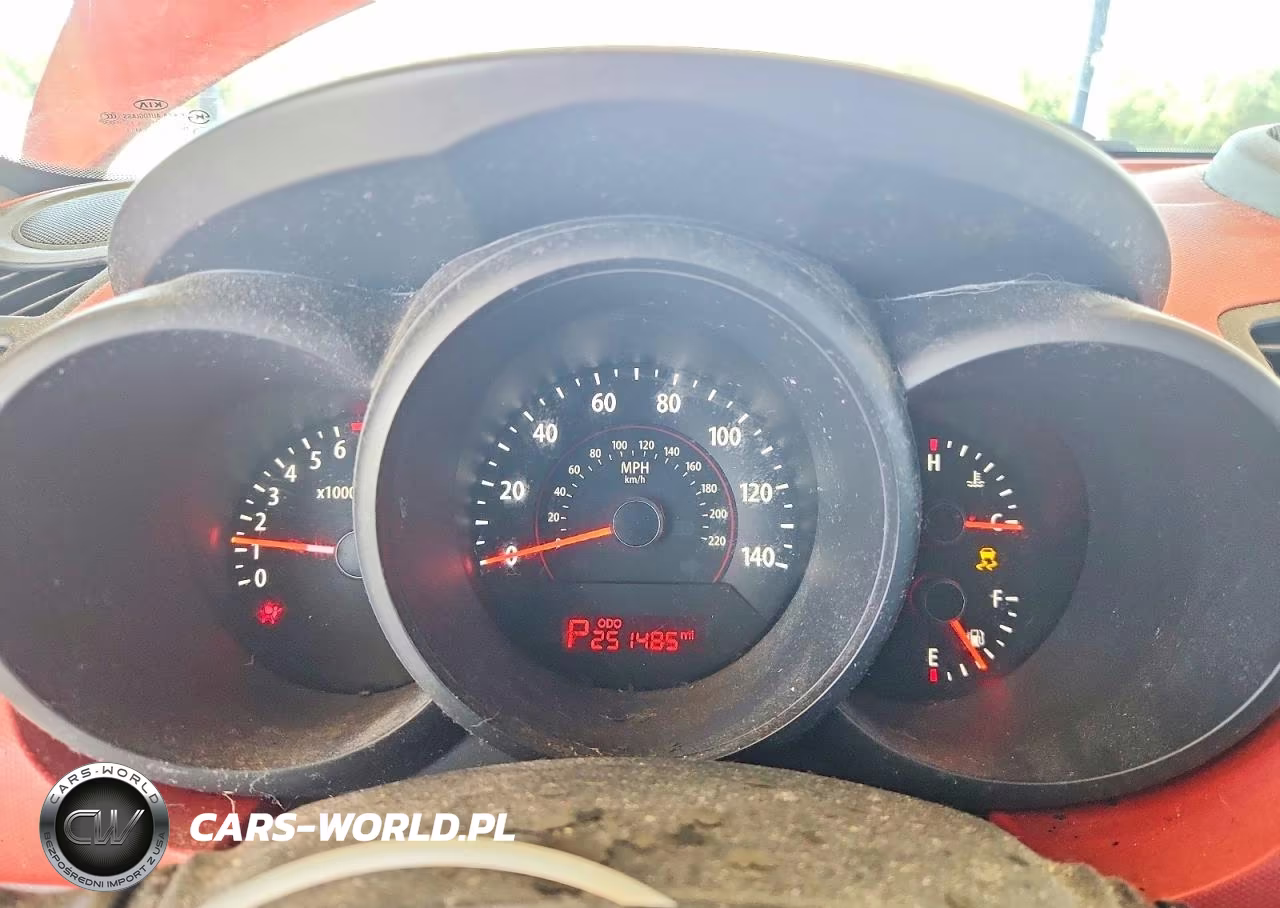 2010 Kia Soul + VIN:KNDJT2A25A7084171 - 9