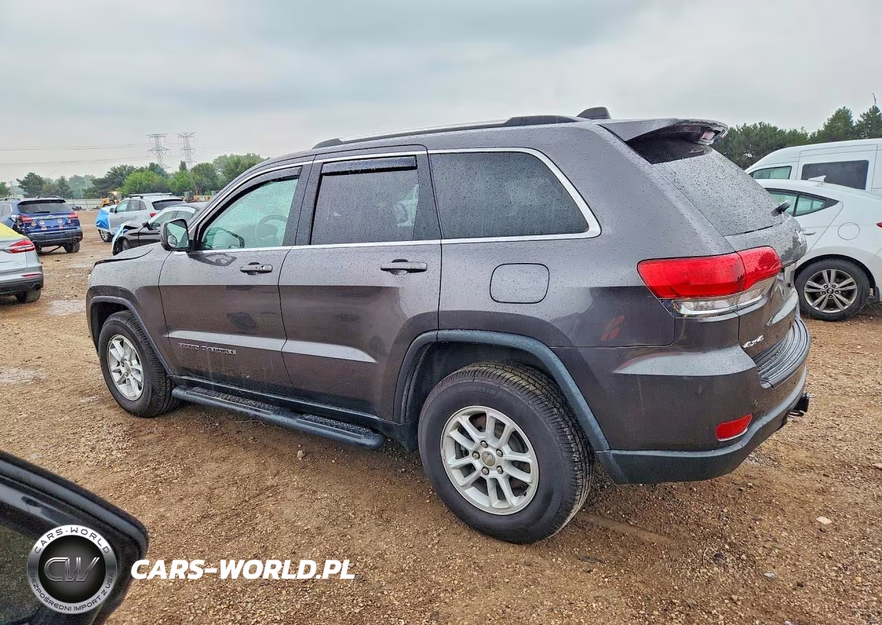 2019 Jeep Grand Cherokee Laredo VIN:1C4RJFAG0KC826321 - 2