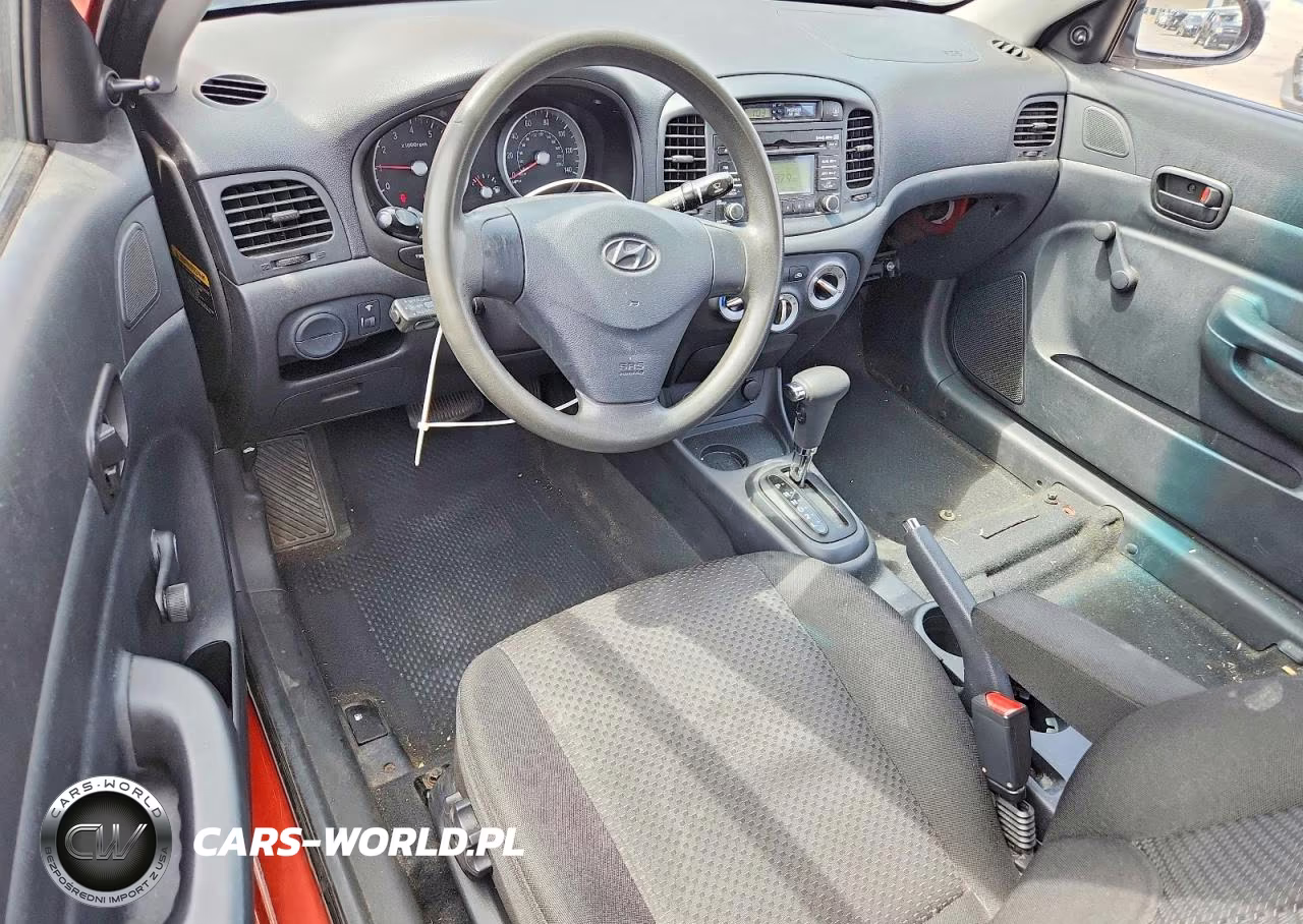 2009 Hyundai Accent Gs VIN:KMHCM36C69U140723 - 8