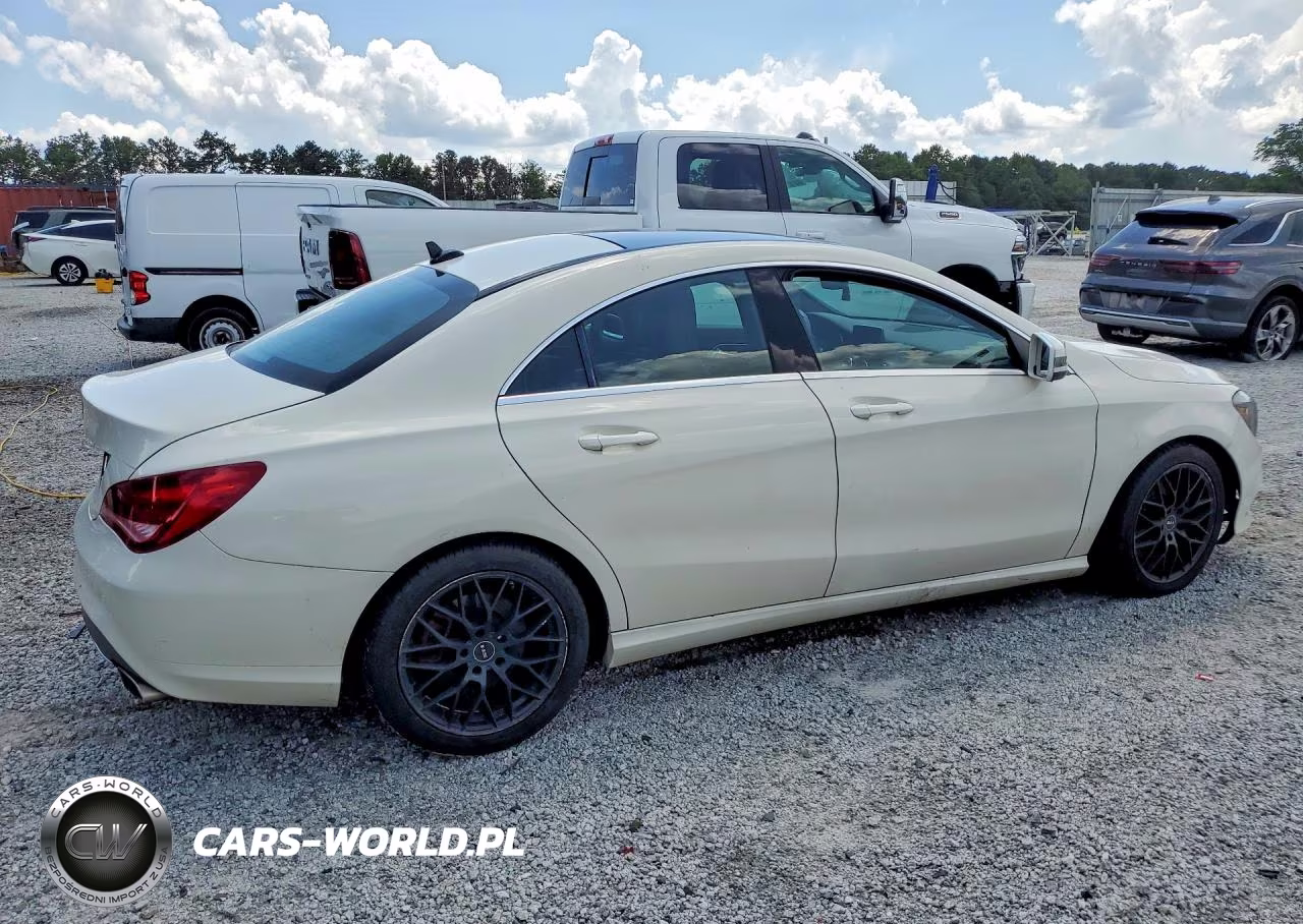 2014 Mercedes-Benz Cla 250 VIN:WDDSJ4EB8EN043024 - 3