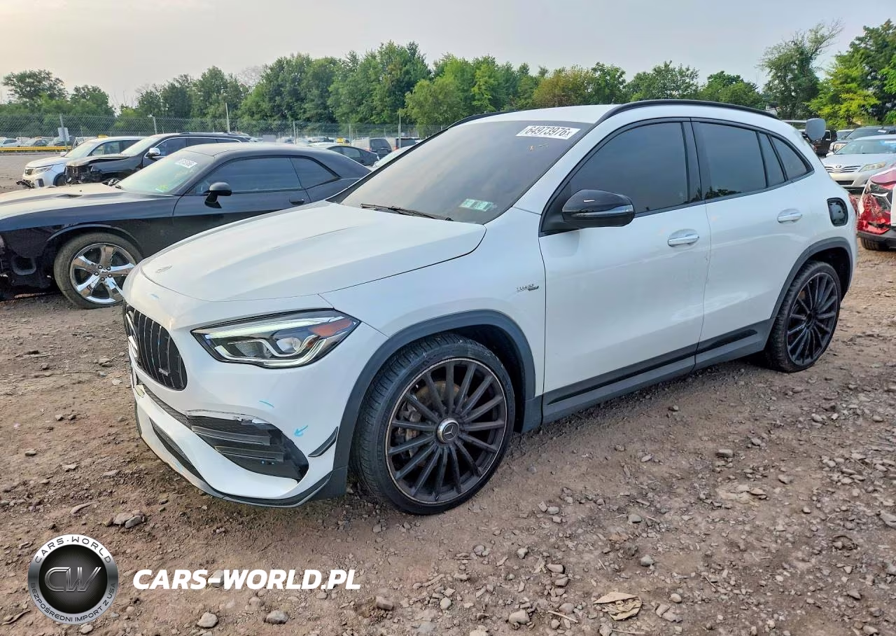2021 Mercedes-Benz Amg Gla 35 4Matic – zdjęcie 1 z 13