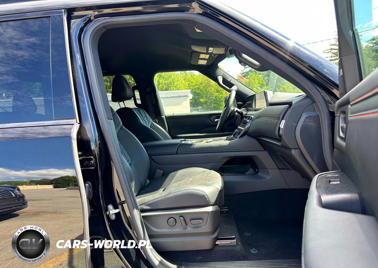 2025 Nissan Armada Pro-4X VIN:JN8AY3DEXS9405063 - 9
