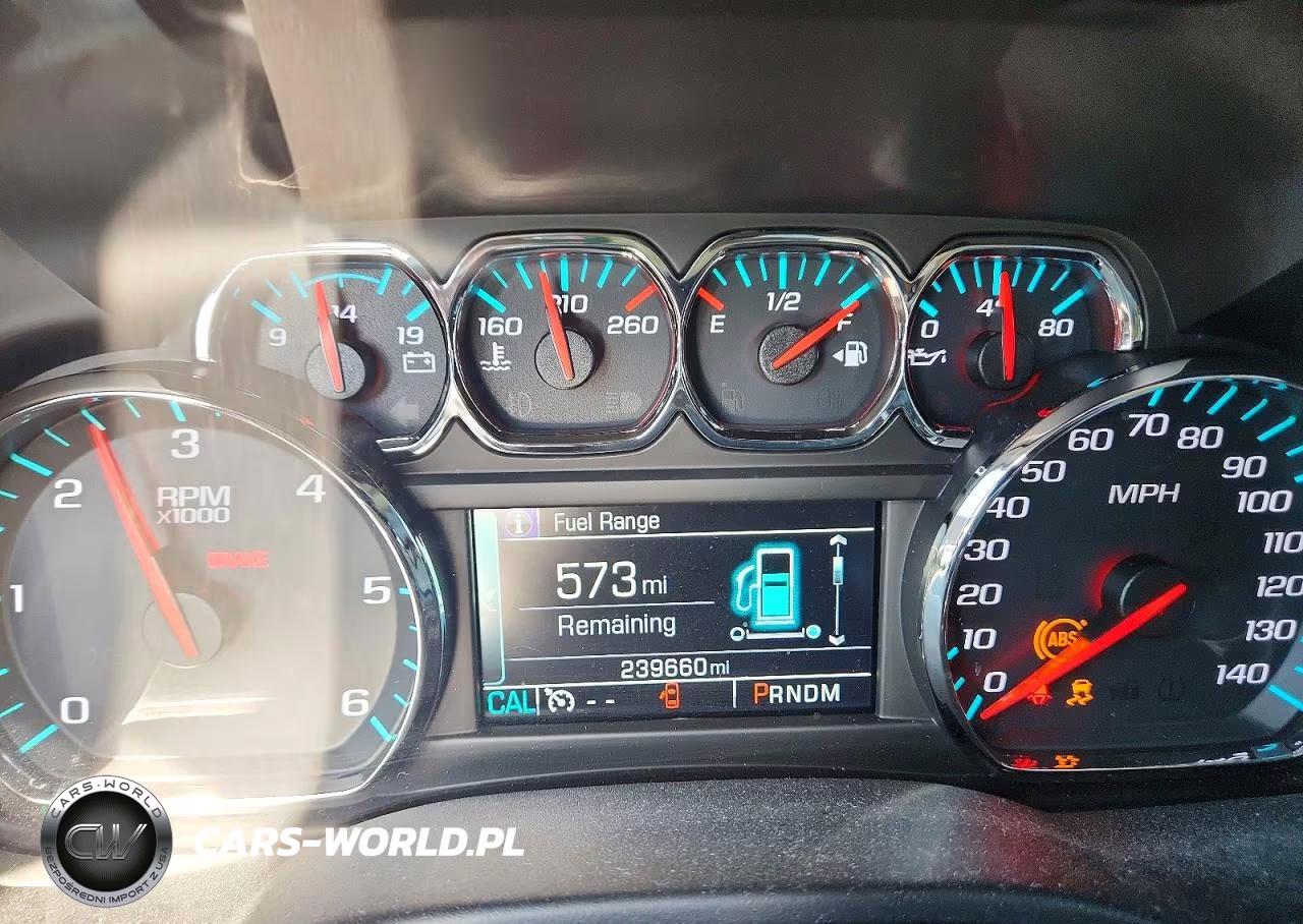 2016 Chevrolet Suburban C1500 Lt VIN:1GNSCHKC2GR111278 - 9