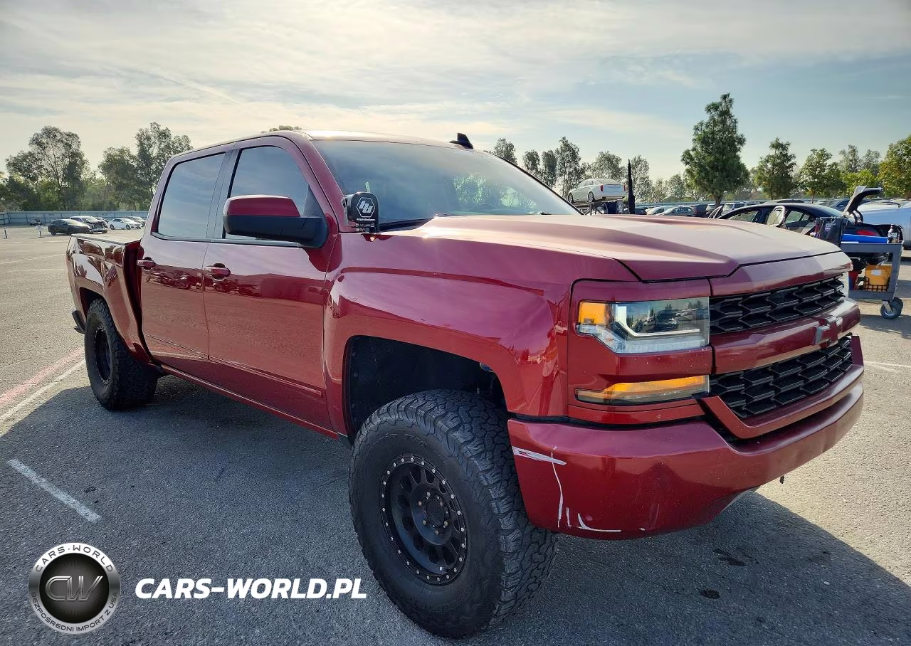 2018 Chevrolet Silverado C1500 Lt VIN:3GCPCREC3JG164952 - 4