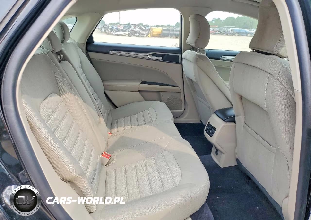 2018 Ford Fusion Se VIN:3FA6P0H78JR266686 - 10