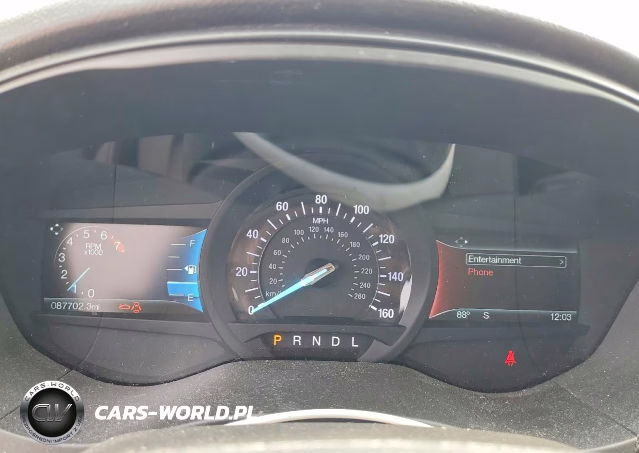 2018 Ford Fusion Se VIN:3FA6P0H78JR266686 - 9