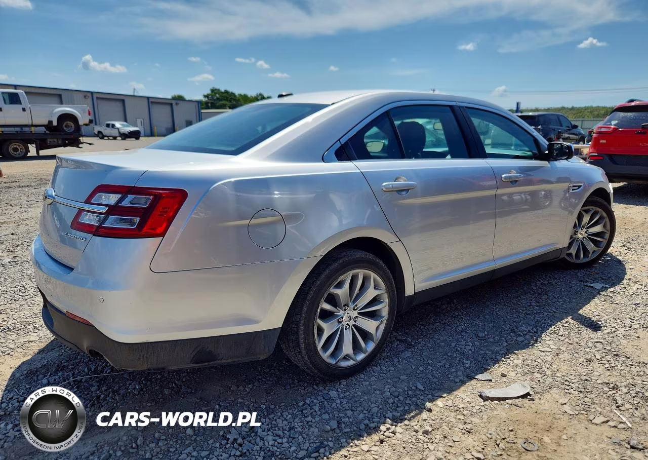 2016 Ford Taurus Limited VIN:1FAHP2F87GG114317 - 3