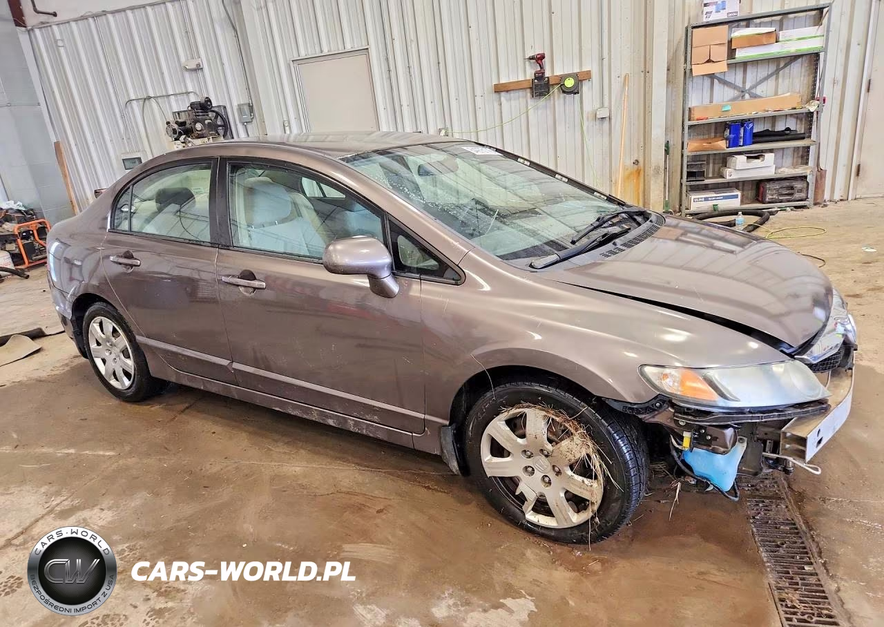 2010 Honda Civic Lx VIN:2HGFA1F52AH560097 - 4