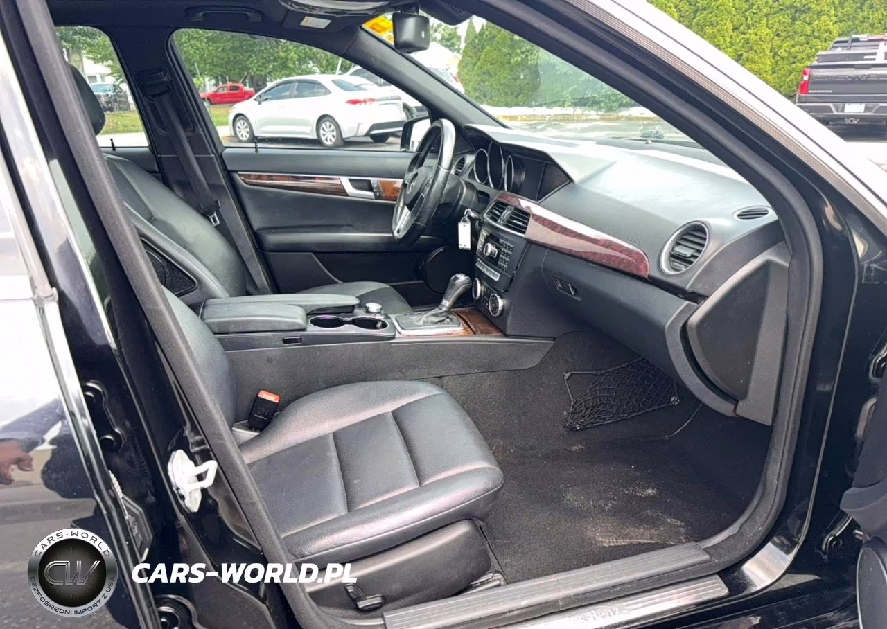 2013 Mercedes-Benz C 300 4Matic VIN:WDDGF8AB9DR283579 - 5