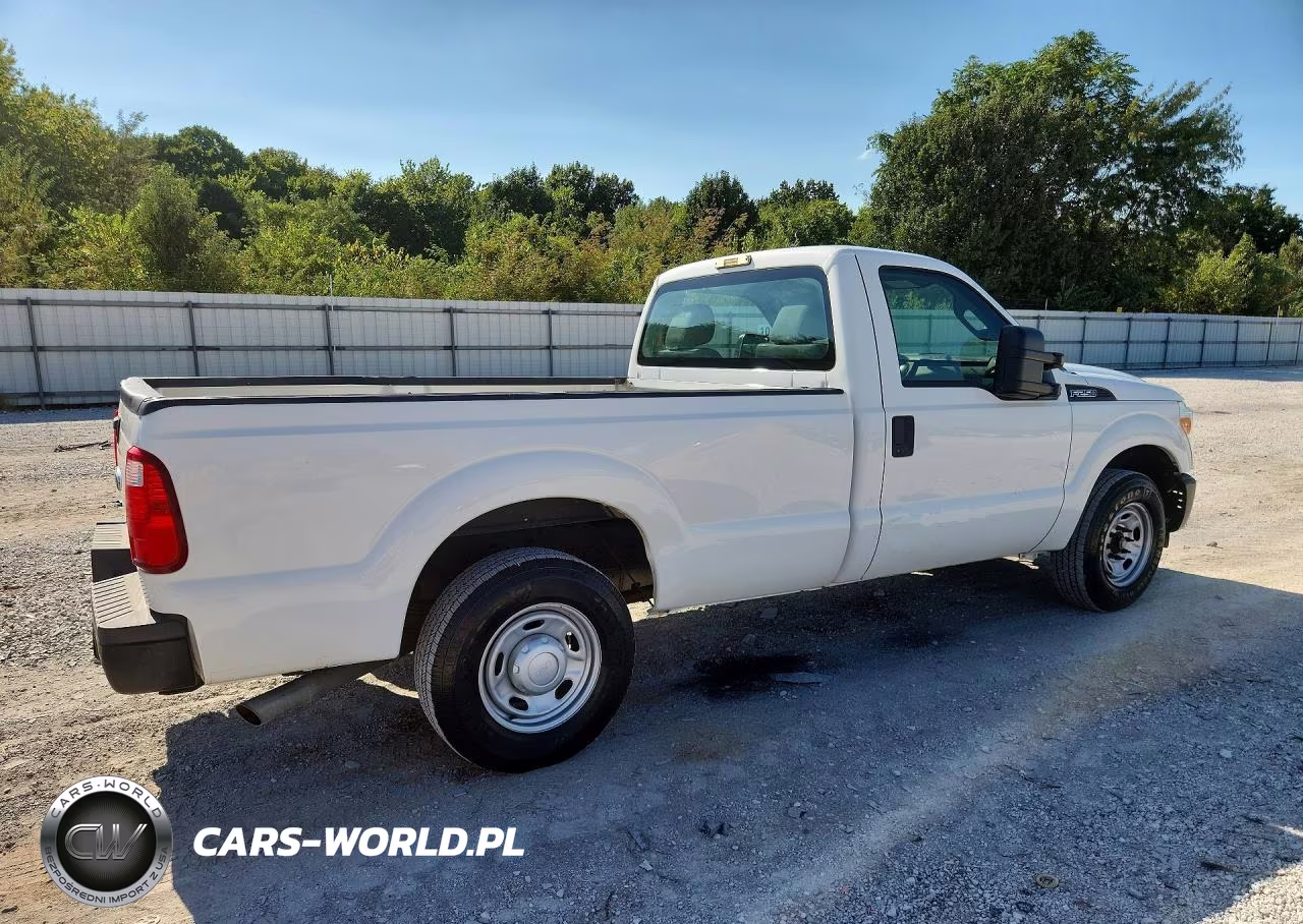 2013 Ford F250 Super Duty VIN:1FTBF2A64DEB82252 - 3