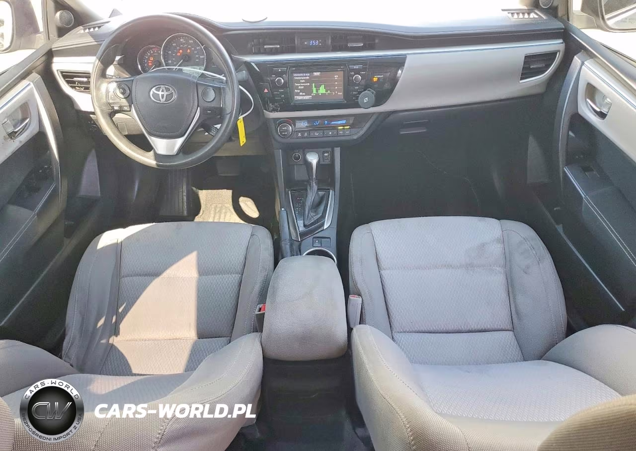 2016 Toyota Corolla Le VIN:5YFBURHE6GP528482 - 8