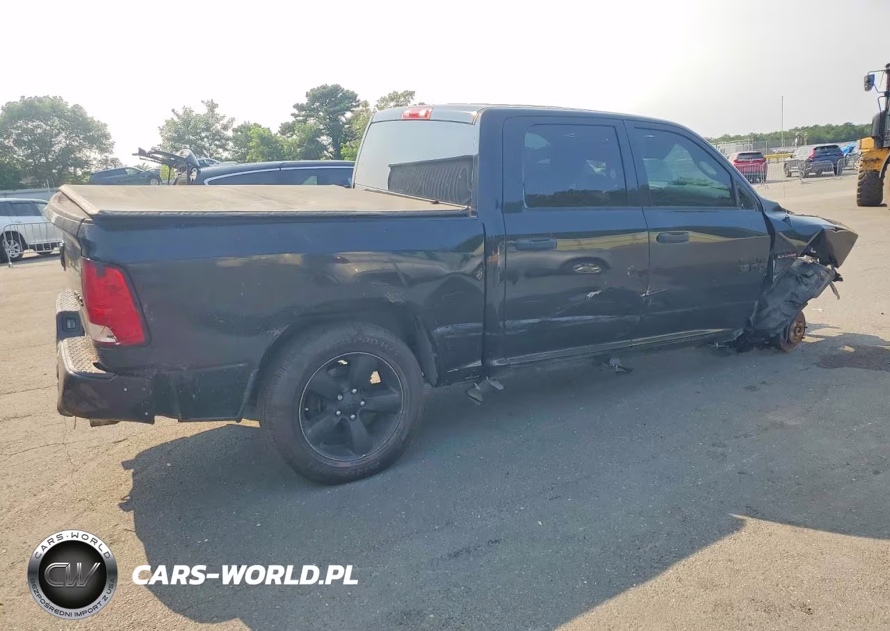 2018 Ram 1500 St VIN:3C6RR7KT8JG123689 - 3