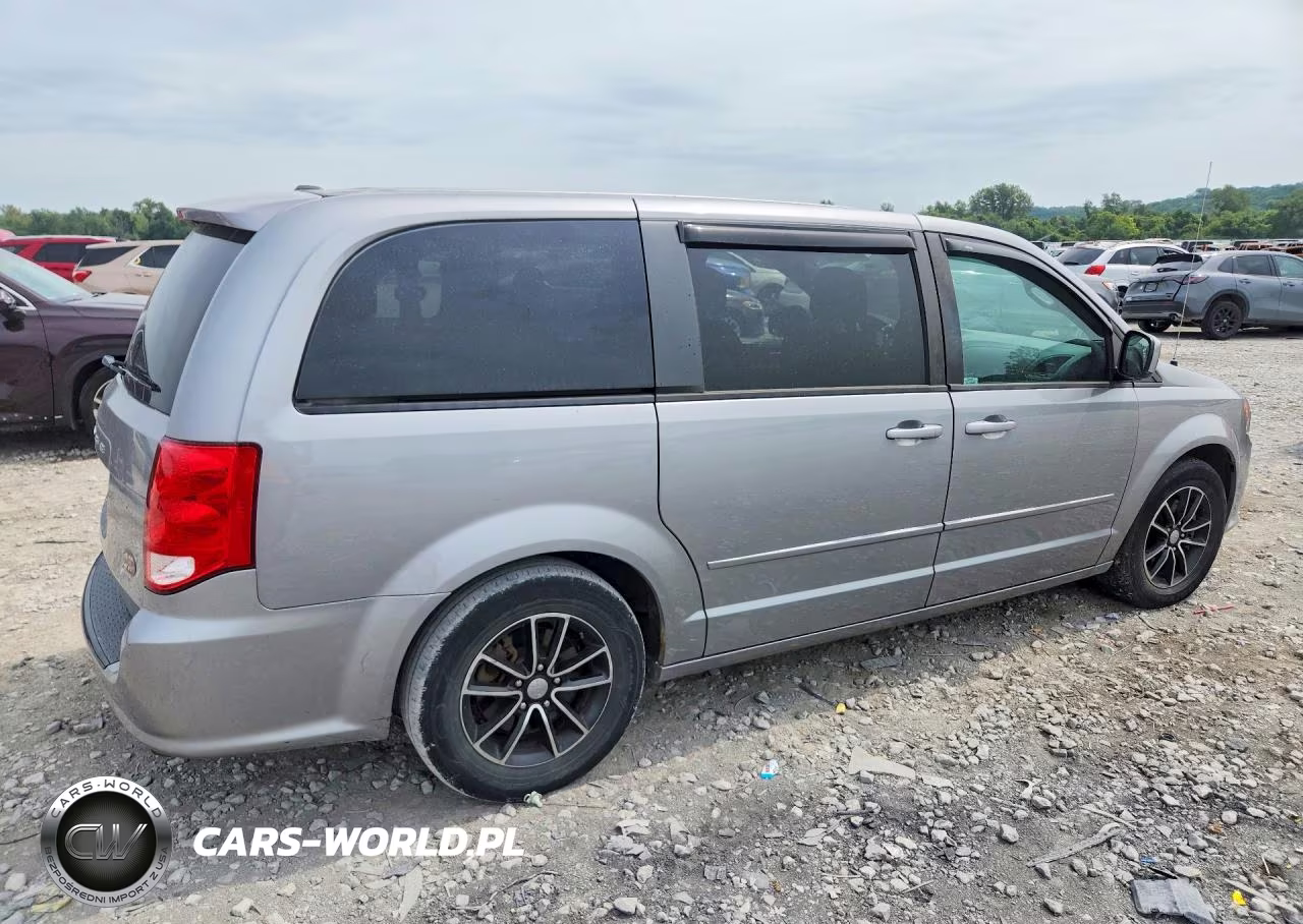 2015 Dodge Grand Caravan VIN:2C4RDGBG8FR659814 - 3